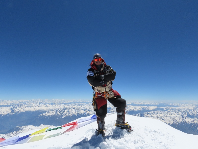 nimsdai purja filming 14 Peaks: Nothing is Impossible
