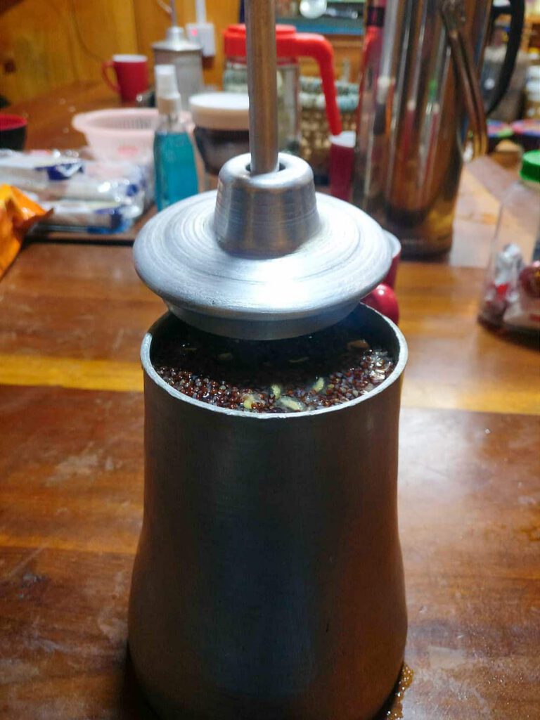 Tongba, fermented millet drink