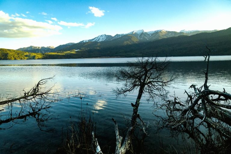 拉拉湖 (Rara Lake)